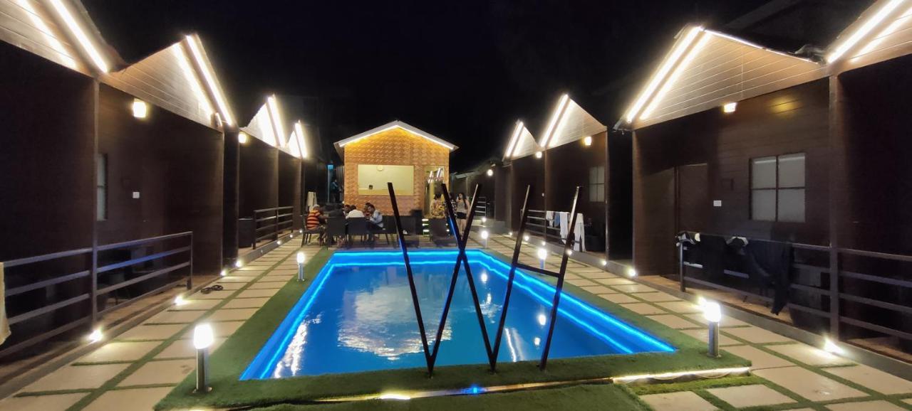 Woodhouse Beach Resort バガ エクステリア 写真